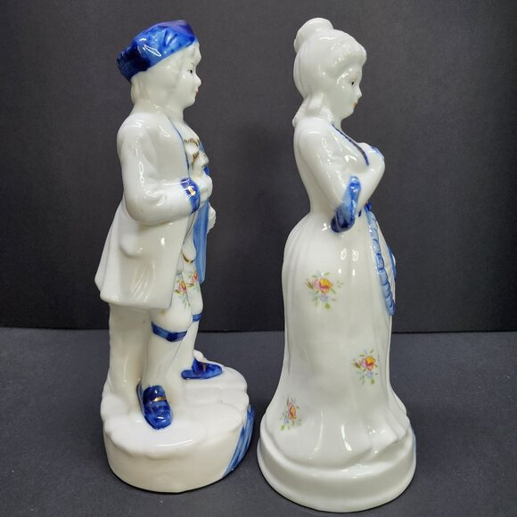 Vintage Victorian Man & Lady Couple in Cobalt Blue & White Porcelain Figurines - Picture 3 of 7